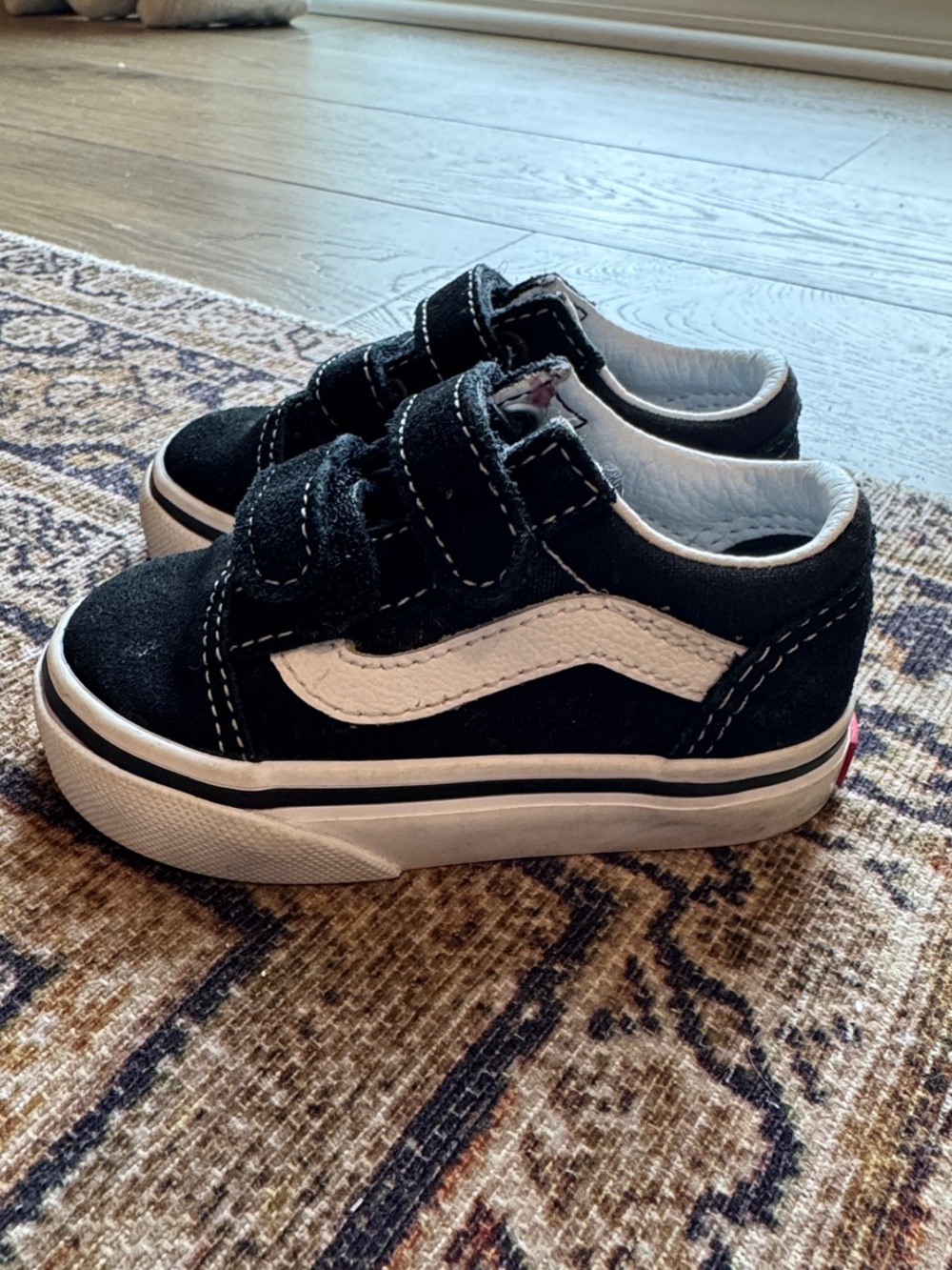 Vans Toddler Old Skool V Shoe